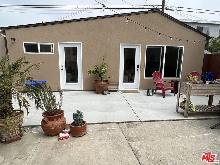 12512 Rubens Ave — Photo 1