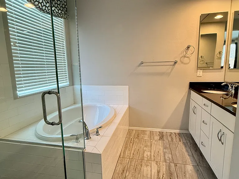 9464 W Fallen Leaf Ln — Photo 18