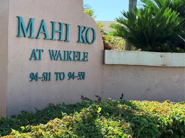 94-549 Lumiaina St APT Q204, Waipahu, HI 96797