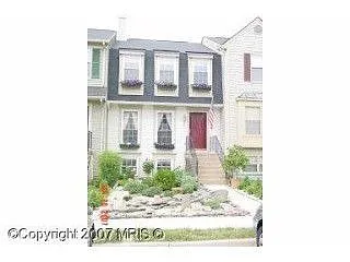 4684 Joanna Ct photo 1