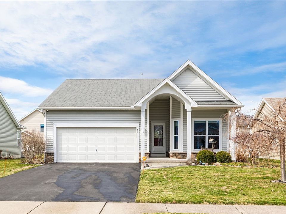 1st image of 81 Falkirk Pl