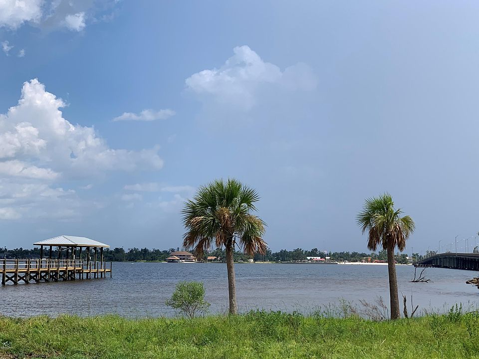 2nd image of 6220 House Of Seafood Dr