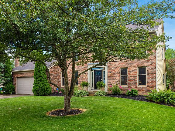 4th image of 514 Whitley Dr