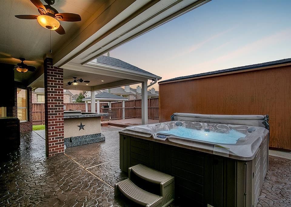 9818 King Arthur Ct, La Porte, TX 77571 Zillow