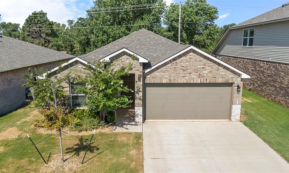 1st image of 4401 Palmetto Bluff Dr