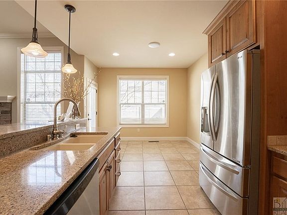 5th image of 4129 Julaura Ln