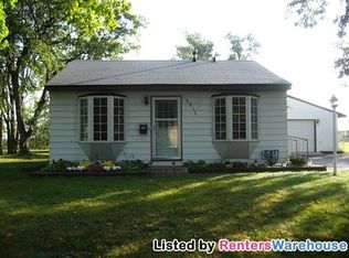 5812 Elmhurst Ave N, Crystal, MN 55428