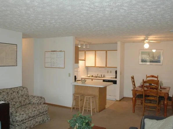 Quaker Station Apartments, 623 Old Quaker Rd #D40cb5785, Lewisberry, PA 17339
