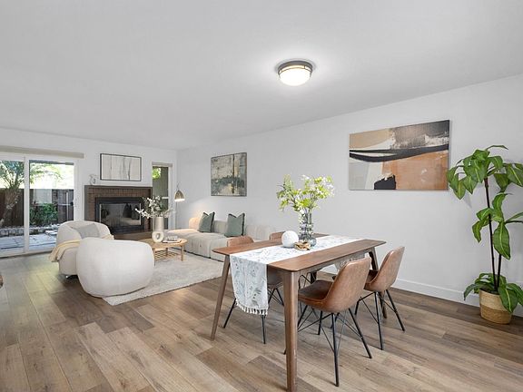 3rd image of 1736 Shady Creek Ct