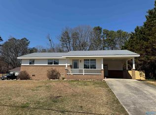 661 Palmer Rd, Valley Head, AL 35989