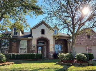 2413 Harbor Chase Dr, Pearland, TX 77584