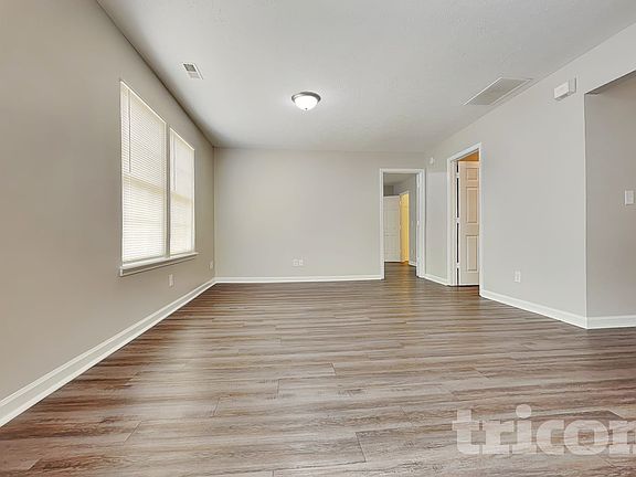 4th image of 3846 Nuthatcher Dr