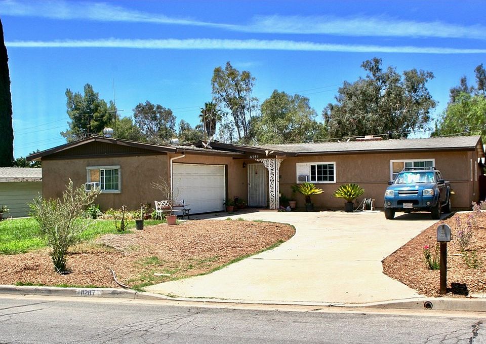1st image of 11287 Weber Ave