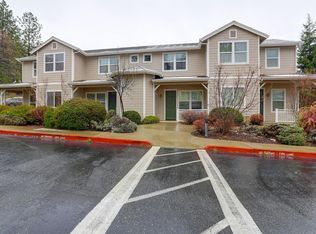 123 Iron Horse Pl, Grass Valley, CA 95945