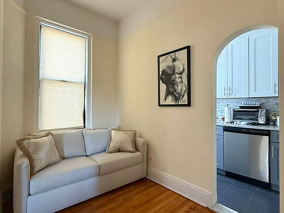 5th image of 310 E 55th St #Penthouse 2