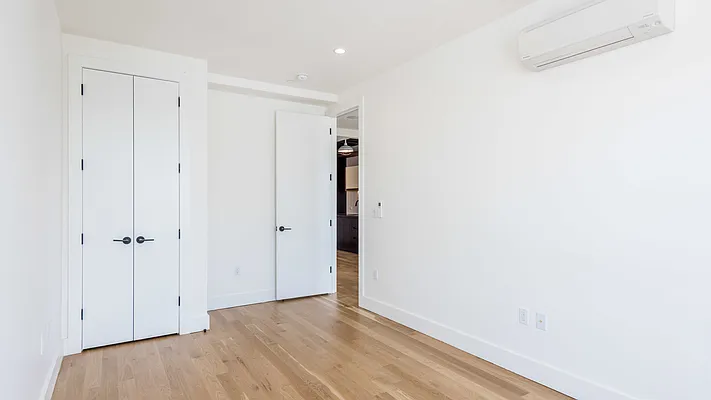 Rented by Nooklyn NYC LLC | media 5