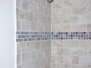 9 Knowlton St, South Boston, MA 02127