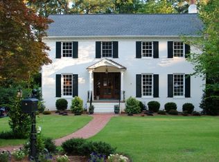 215 Drummond Dr, Raleigh, NC 27609