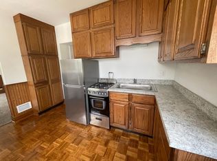 115 N Myrtle Ave #1B, Elmhurst, IL