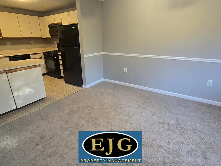 43 Indian Rock Rd — Photo 10