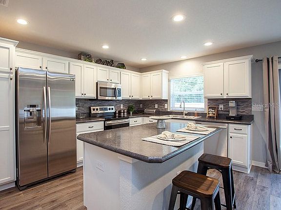 3rd image of 13825 Harvestwood Ln
