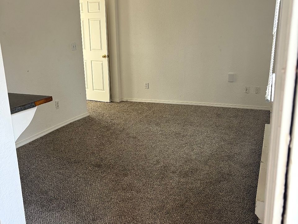 1st image of 706 S Washington St #B