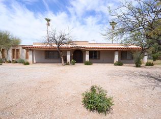 3705 N Gunnison Dr, Tucson, AZ 85749