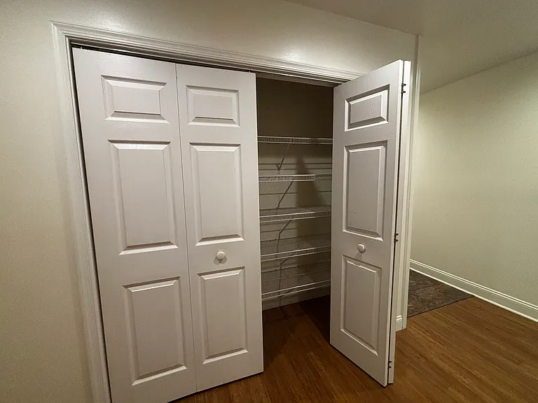 7 Comet Ct — Photo 16