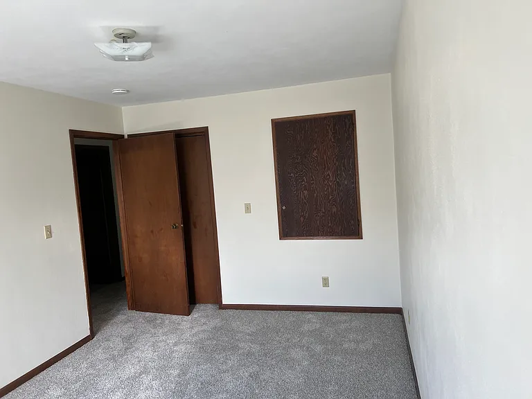 1021 Warwick Dr #U — Photo 13