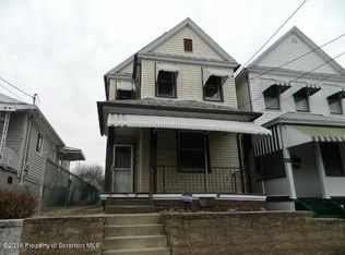 1019 Maple St, Scranton, PA 18505