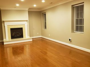 (Undisclosed Address), Vienna, VA 22180