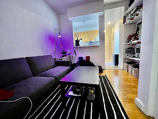 1st image of 122 Orchard St APT 15