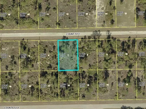 1222 Count St E, Lehigh Acres, FL 33974