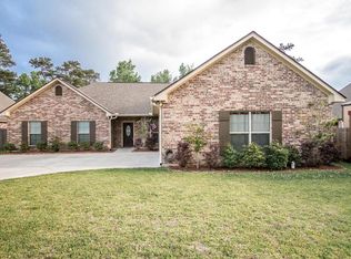 185 E Chance Rd, Lumberton, TX 77657