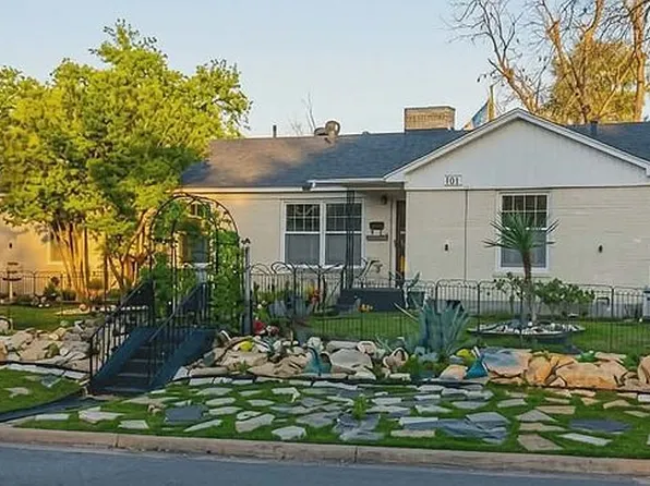 2509 N 31st St, Waco, TX 76708