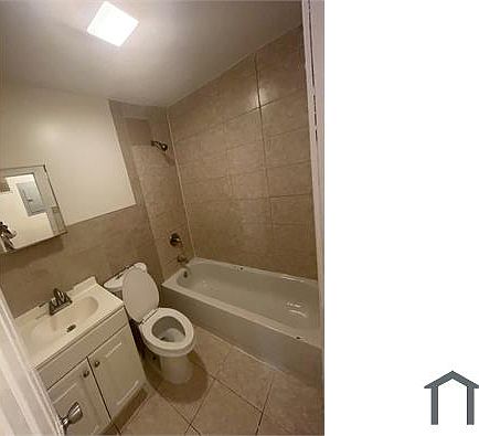 3rd image of 4117 Rockaway Beach Blvd #1