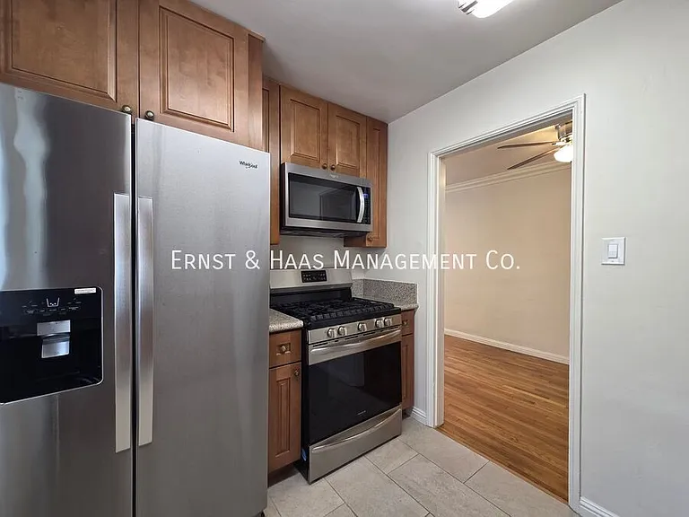 5235 E The Toledo #C — Photo 7