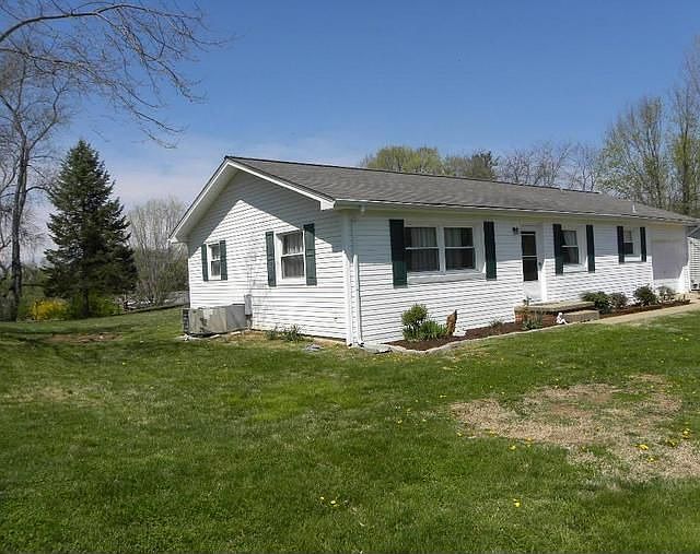 1st image of 1200 Greenfield Dr