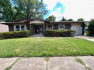 5312 Branridge Rd, Florissant, MO 63033