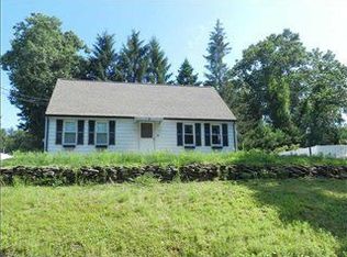 32 Bernardino Ave, Enfield, CT 06082