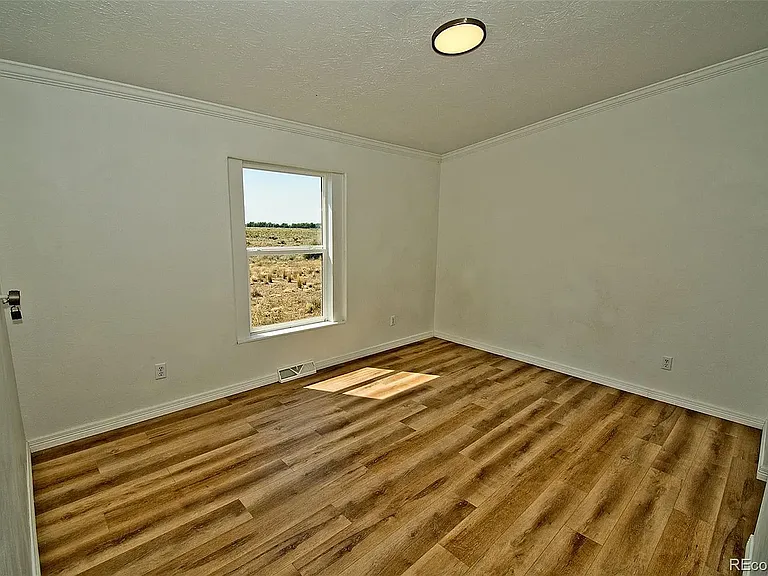 1372 N Saddle Rock Trl — Photo 18