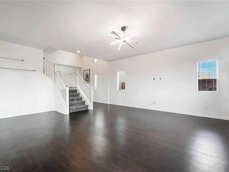 6462 Estrella Hills Ave — Photo 5