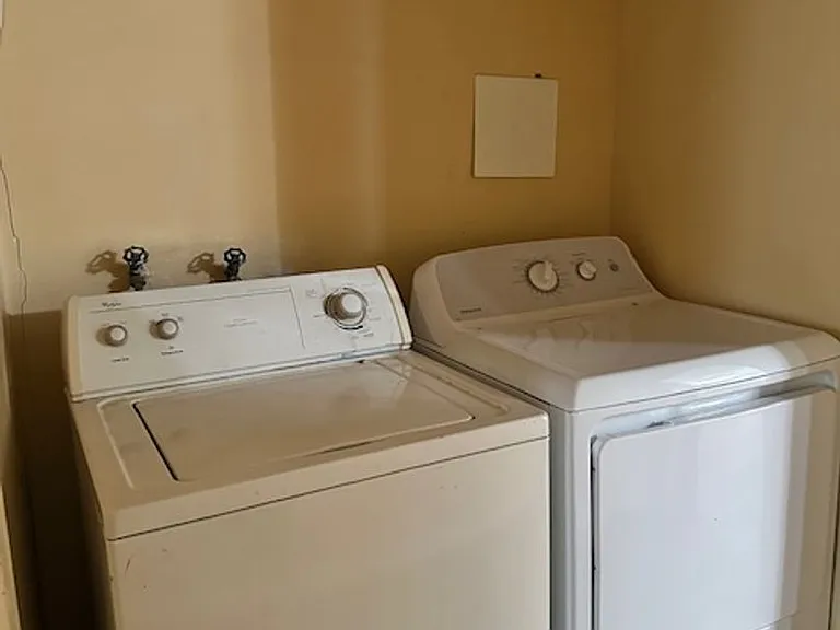 1725 Airport Dr — Photo 11