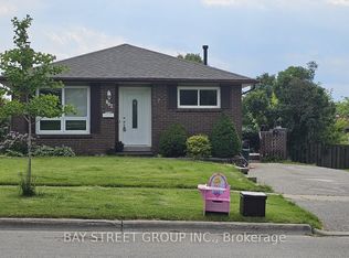 882 Southdown Dr, Oshawa, ON L1H 7Z6