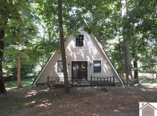 83 Nottingham Ln N, Murray, KY 42071