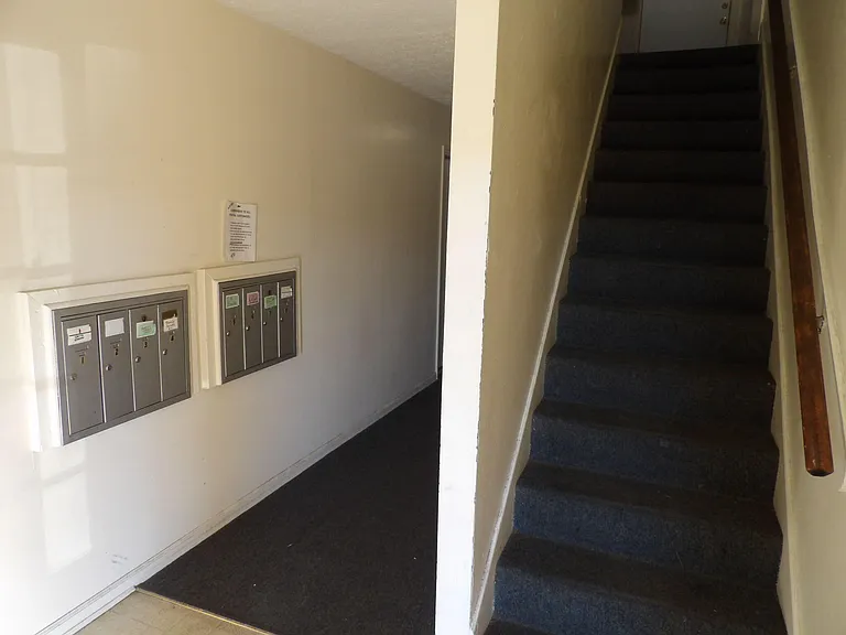 434 Harrodswood Rd #10 — Photo 5