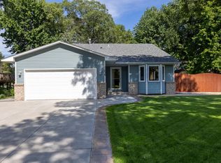 11436 Quebec Ave N, Champlin, MN 55316