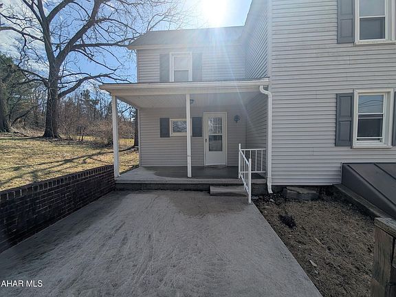 4th image of 1286 S Imler Valley Rd