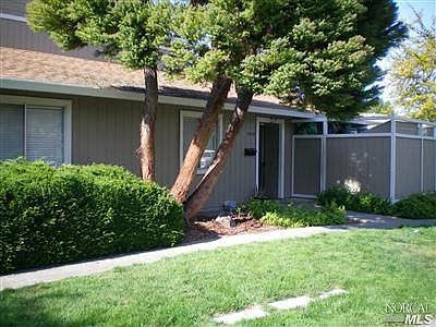 5th image of 104 Oliva Ct #D