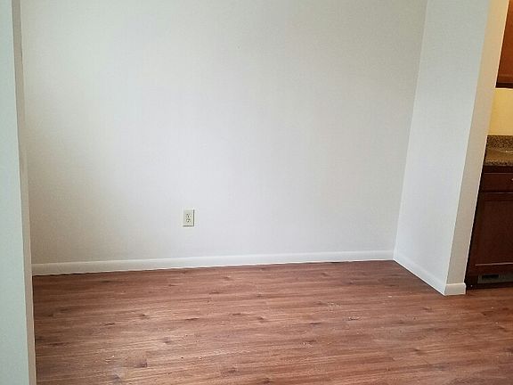 5th image of 333 Washington Ave APT 205